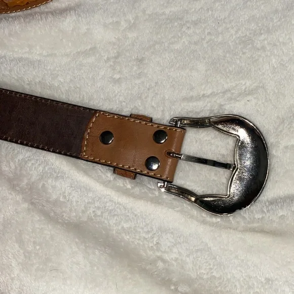 Ariat Brown Leather Belt with Floral Design - Picture 5 of 5